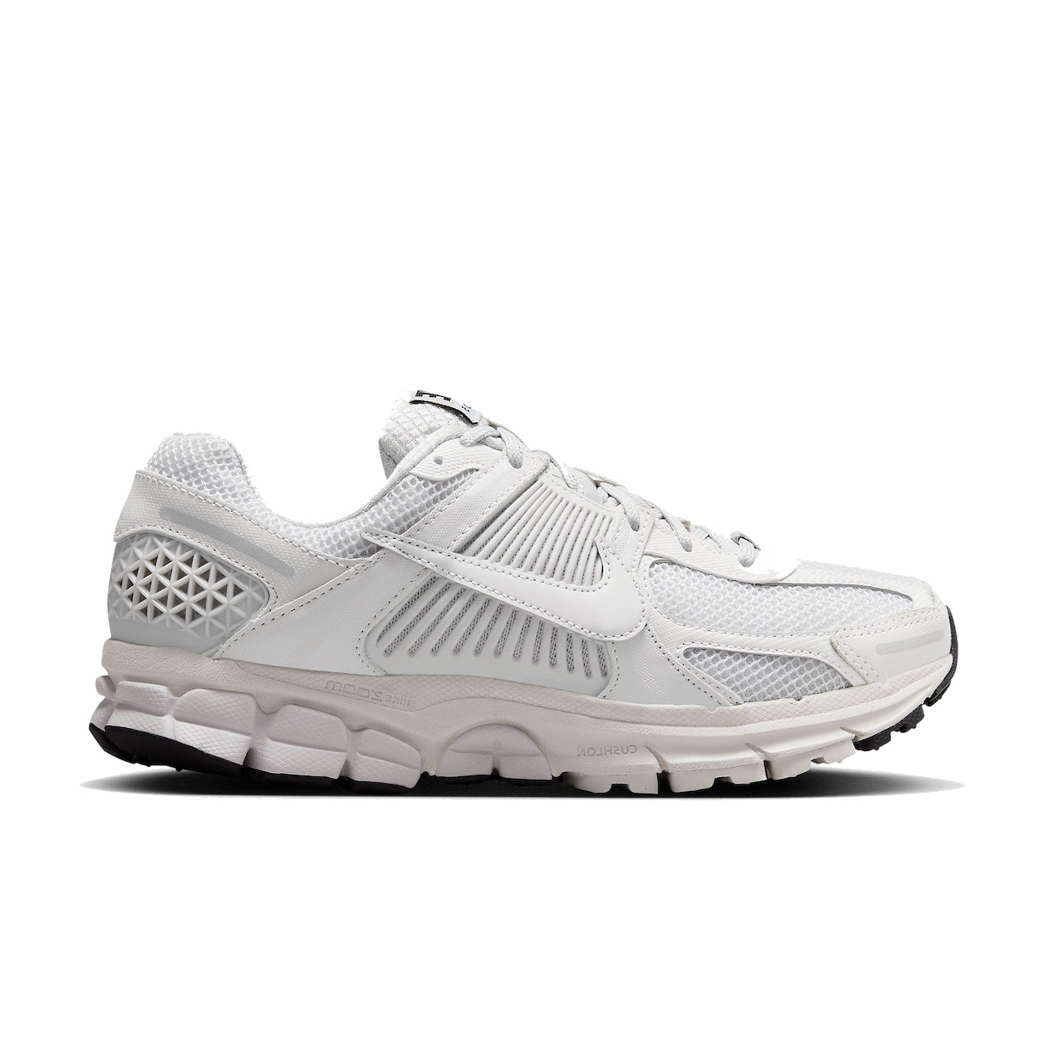 Nike Women s Zoom Vomero 5 White Vast Grey Black Sail August