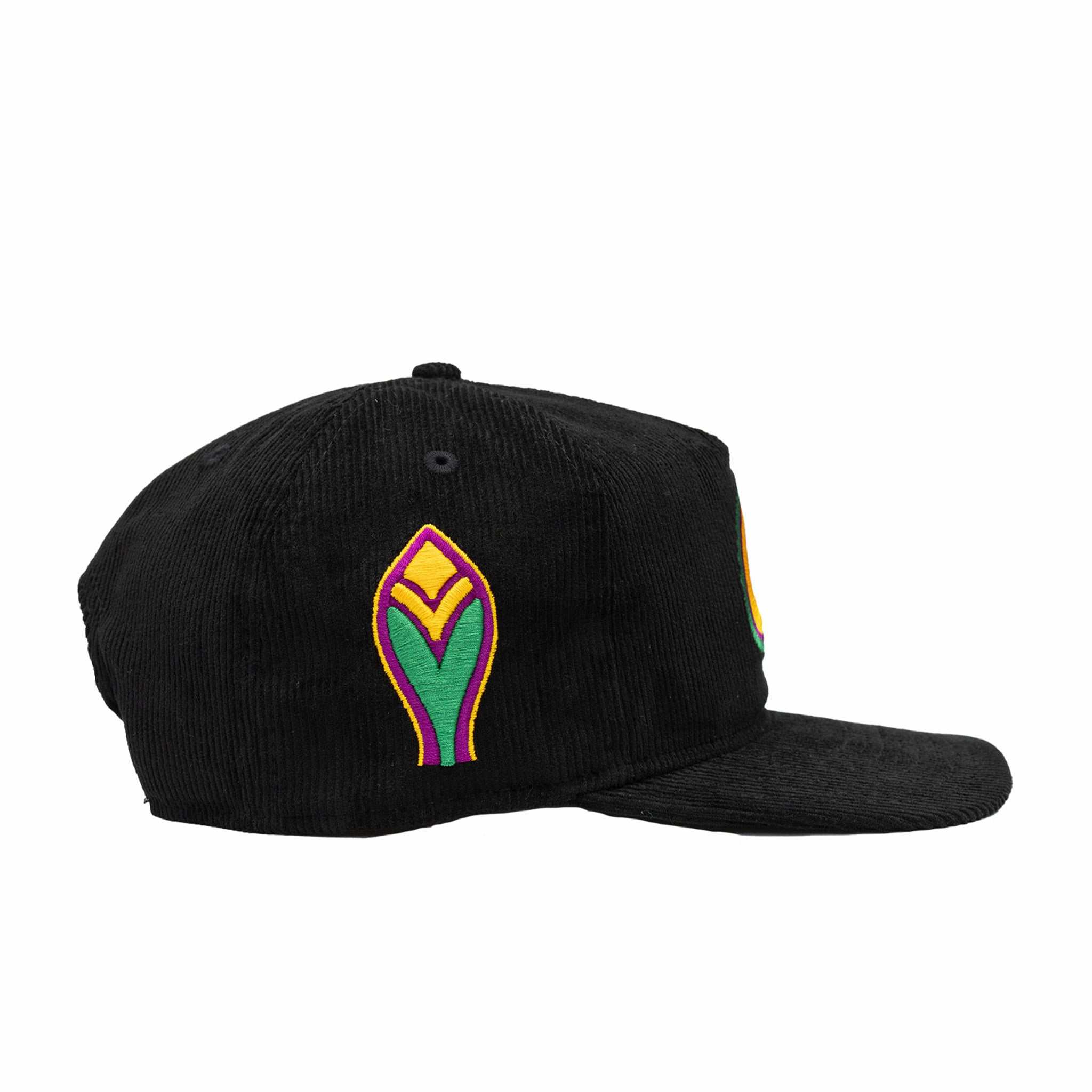 New Era x August - Atlanta Braves Corduroy 5 Panel Snapback Cap (Black/Merit Gold) - August Shop