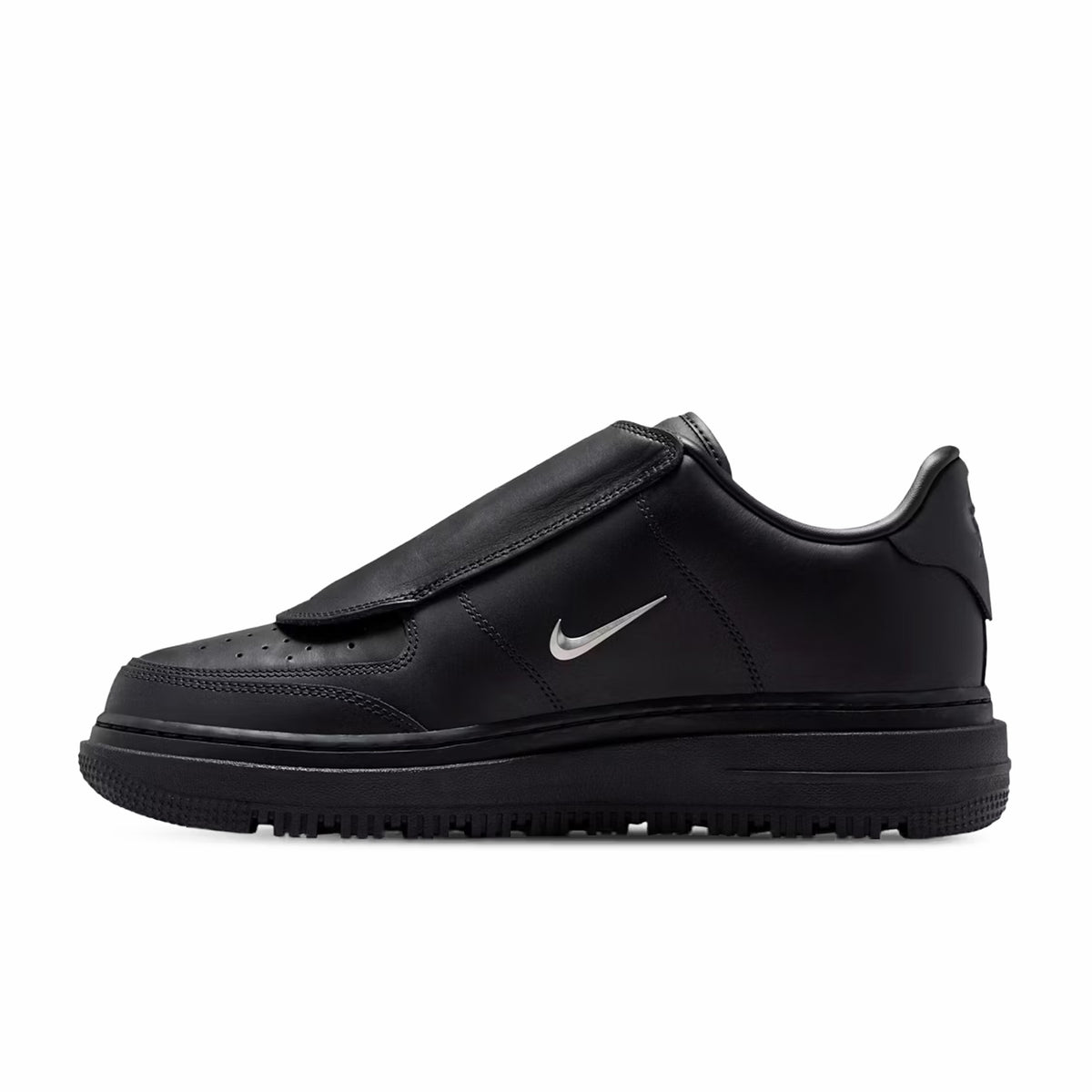 Nike Men's Air Force 1 Low Luxe (Black/Metallic Silver)