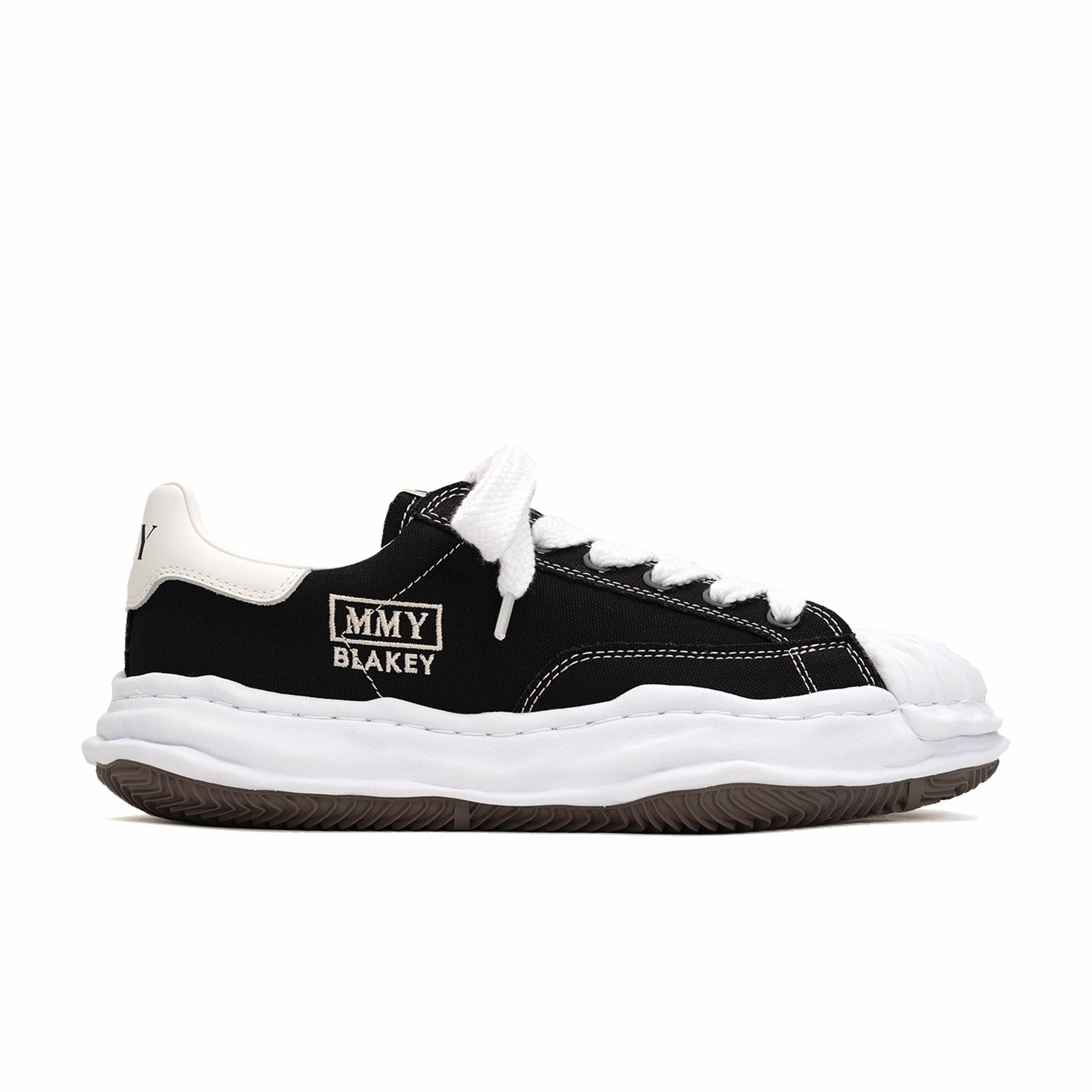 Maison MIHARA YASUHIRO &quot;Blakey&quot; OG Sole Canvas Low-Top Sneaker (Black) - August Shop