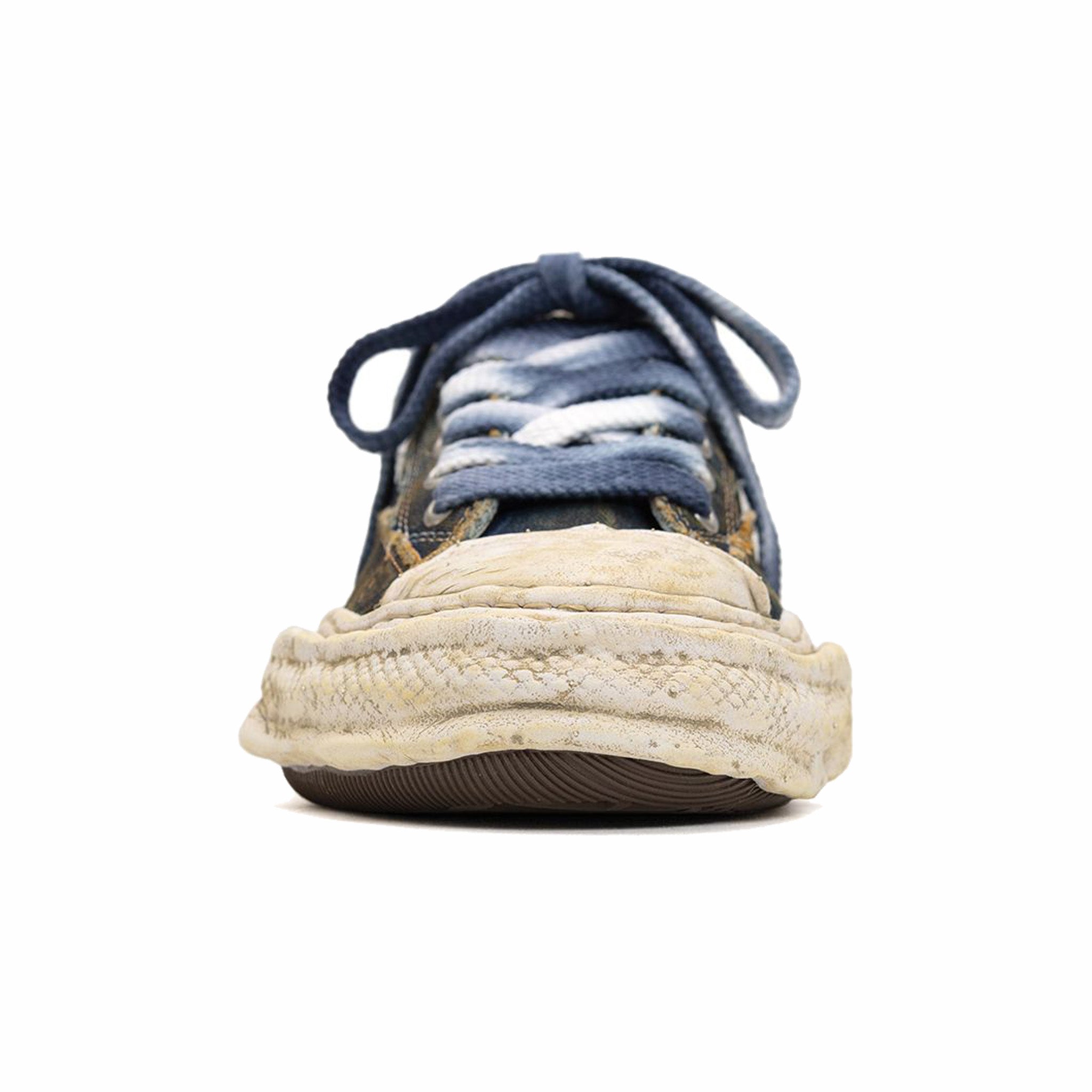 Maison MIHARA YASUHIRO &quot;PETERSON23&quot; OG Sole Washed Denim Low-Top Sneaker (Blue) - August Shop