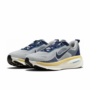 Nike Men's Vomero 18 (Wolf Grey/Midnight Navy-Pewter-Sail) - August Shop