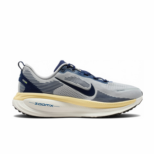 Nike Men's Vomero 18 (Wolf Grey/Midnight Navy-Pewter-Sail) - August Shop