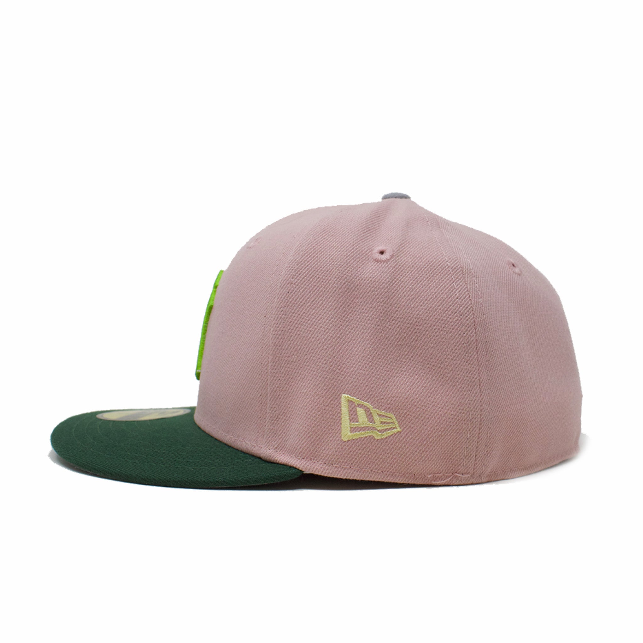 New Era x August &quot;Cakes&quot; New York Yankees 59FIFTY (Pink) - August Shop