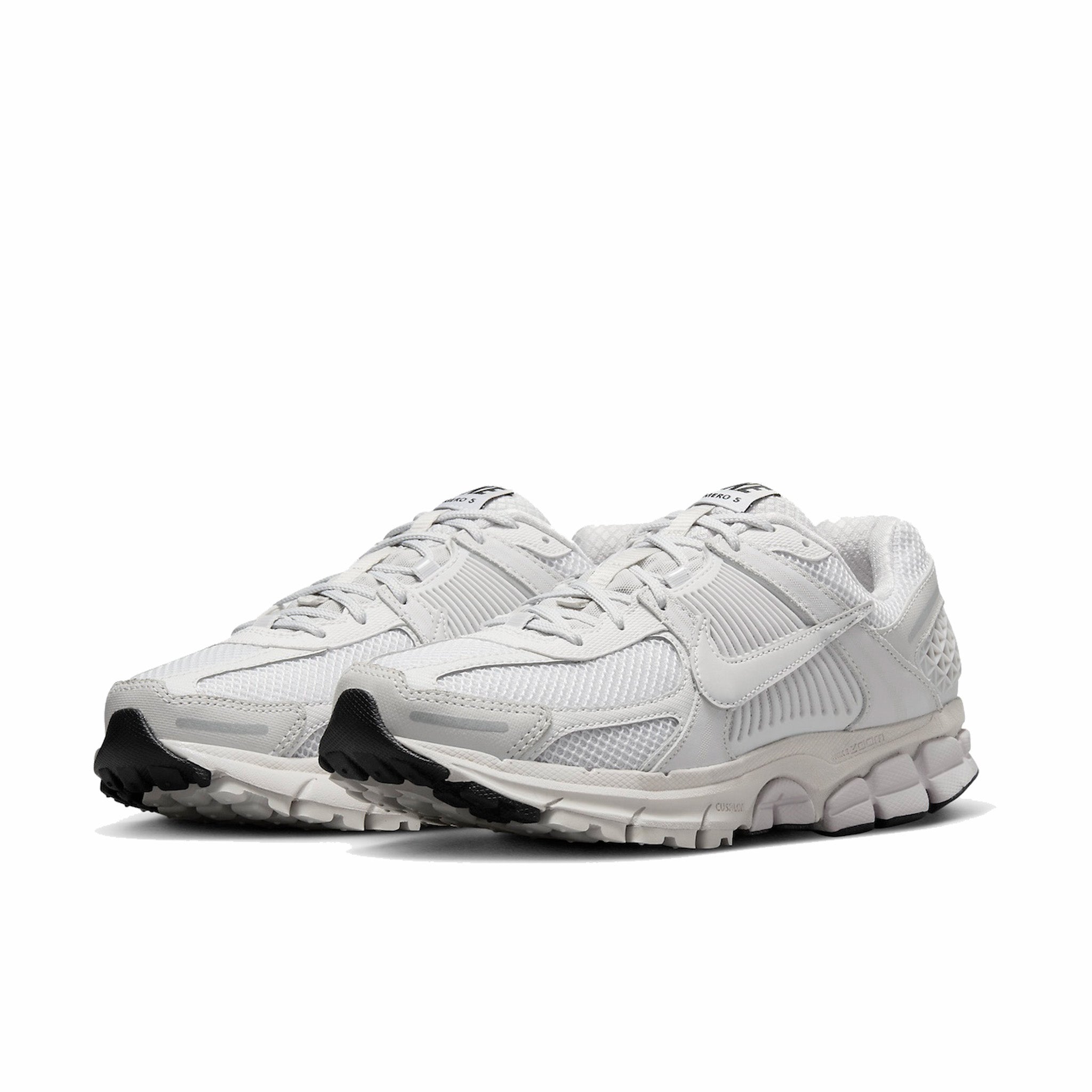 Nike Women&#39;s Zoom Vomero 5 (White/Vast Grey-Black-Sail)